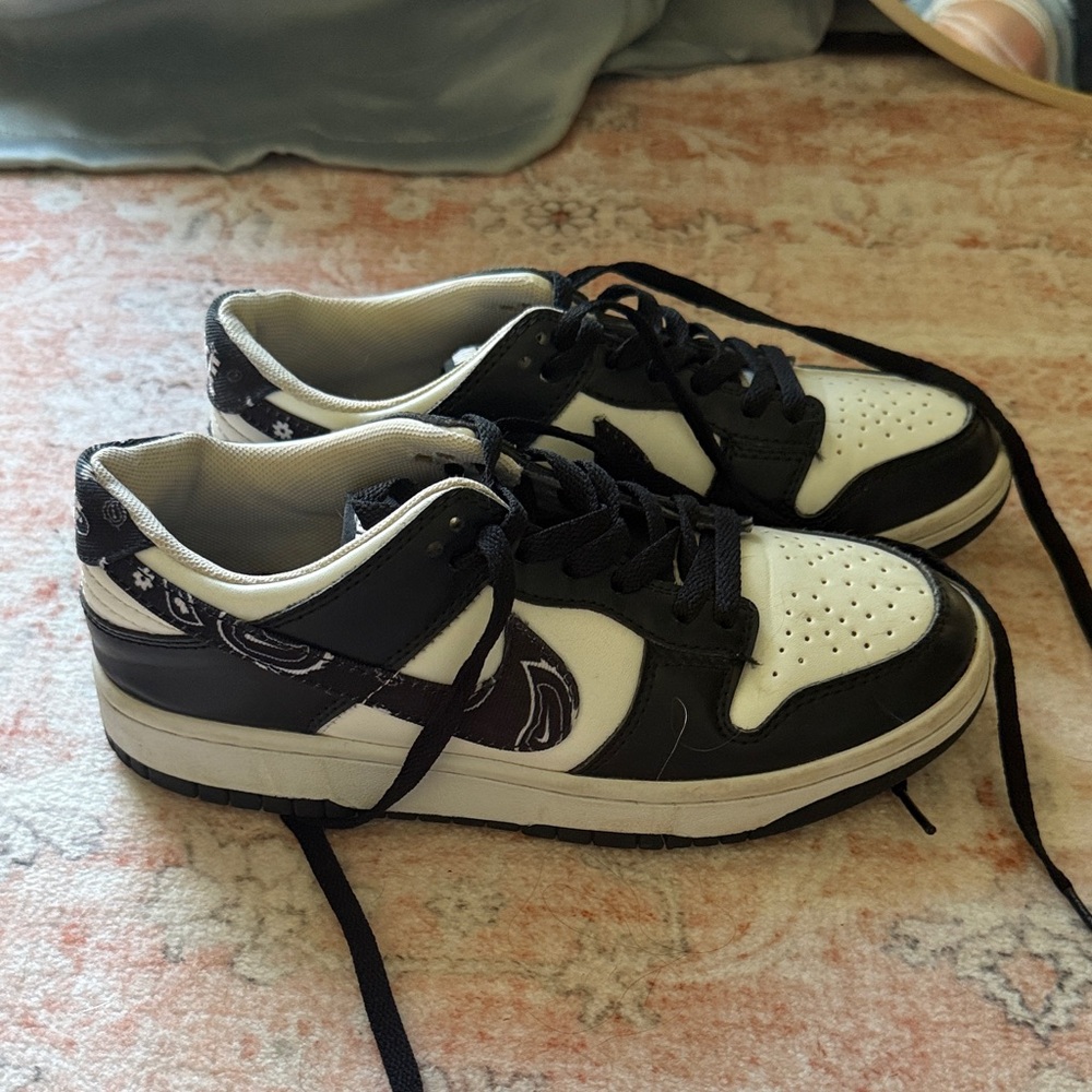 Black paisley nike dunks 7w